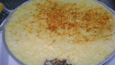 Escondidinho de carne seca