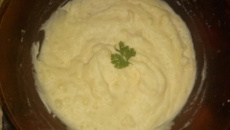 Purê de batata com requeijão