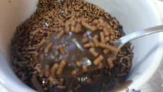Brigadeiro de colher com gengibre e canela