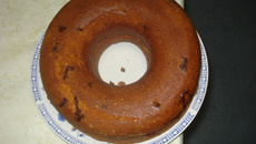 Bolo de fubá com goiabada