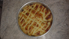 Escondidinho de macaxeira com carne seca