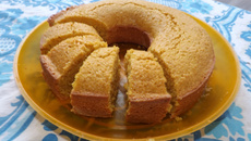 Bolo de milharina