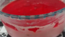 Pavê de morango fácil