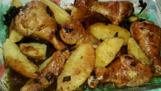 Coxa simples com batatas