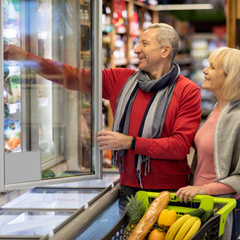 shutterstock-2135540159-1- Se você está na terceira idade, abandone o consumo desses alimentos imediatamente!