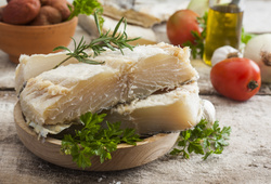 Como comprar bacalhau sem cair em ciladas: veja dicas para ter um prato perfeito nesta Páscoa