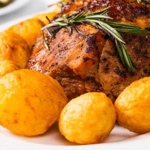 Pernil assado na panela de pressão simples