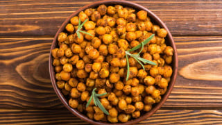 Nem batatas fritas, nem pipoca: o lanche saudável que você pode preparar antes do jogo e guardar para a semana toda