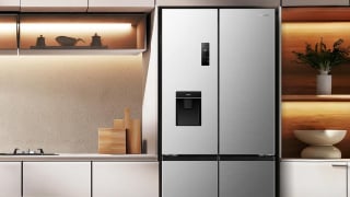 Se eu quisesse renovar minha cozinha, apostaria nesta geladeira 4 portas e 460 litros em oferta na Amazon