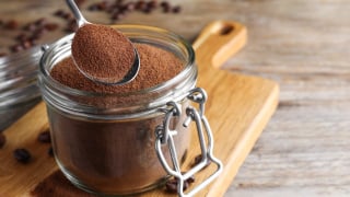 É melhor deixar o café na geladeira ou no armário? Esse é o melhor lugar para garantir a qualidade e durabilidade