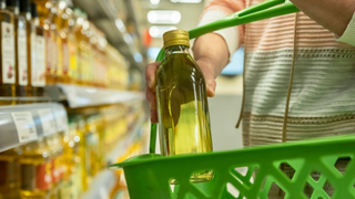 Ministério da Agricultura reprova marcas de azeite importado vendidas como extravirgem; veja a lista