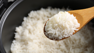 David Rivera, chef especialista: "Para fazer arroz branco perfeito, é essencial ter uma tampa para a panela."