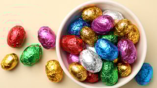 Ovinhos de chocolate que nem a minha mãe fazia quando eu era criança na Páscoa e agora faço para os meus filhos (receita fácil!)