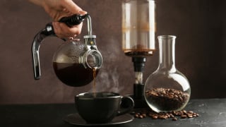 Café de cafeteria sem complicação: 3 produtos do AliExpress para facilitar o preparo e elevar o nível da sua bebida em casa
