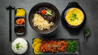 O poder da fermentação: Como a culinária coreana uniu saúde e sabores ancestrais