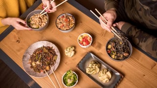 Banchan: O segredo da mesa coreana e a arte de compartilhar