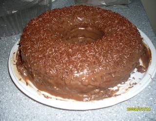 Receita de bolo de chocolate simples e fácil de fazer - Fácil de Fazer