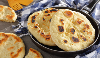 Faço esse pão fofinho na frigideira como lanche da tarde e nunca canso de repetir