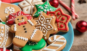 Como fazer biscoitos de Natal? Essa receita natalina vai encantar toda a família