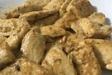 Peito de frango grelhado deliciosamente diferente
