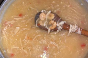 Caldo de frango