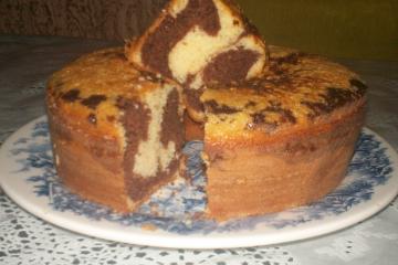 Bolo mármore delicioso e fácil
