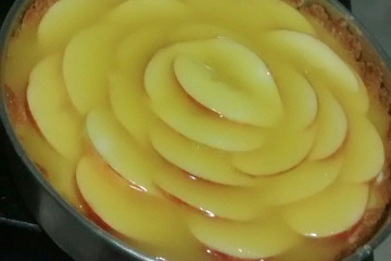 Torta de Maça e Morango