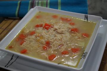 Canja de galinha mineira