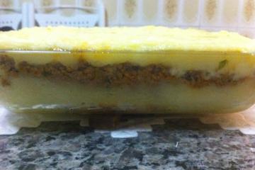 Escondidinho de batata com carne moída