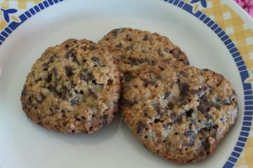 Biscoito de aveia com gotas de chocolate