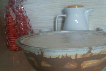 Pavê de biscoito de maizena