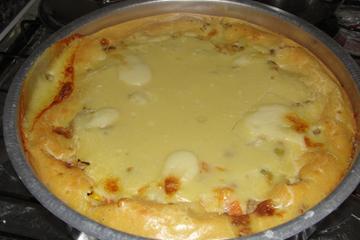 Torta cremosa de frango de liquidificador