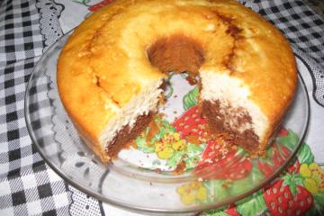 Bolo mesclado