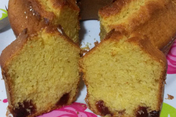 Bolo de Milho com Goiabada