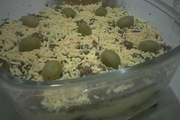 Escondidinho de carne moída