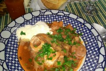 Caldo de mocotó