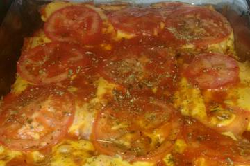 Filé de frango a pizzaiolo da Aline