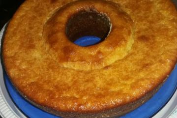 Como fazer um bolo de milho cremoso: receita prática e fácil