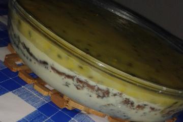 Pavê de bolo formigueiro com maracujá