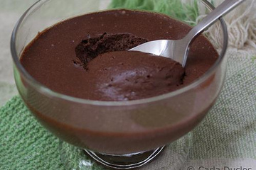 Mousse fácil de chocolate