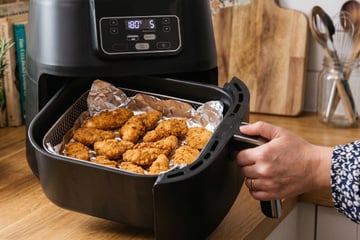 Para que serve usar papel-alumínio na airfryer? Veja por que é recomendado e aprenda a usar do jeito certo para não danificar o aparelho
