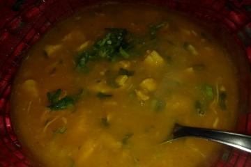 Caldo de frango