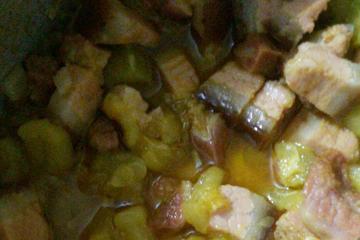Abobrinha refogada com bacon