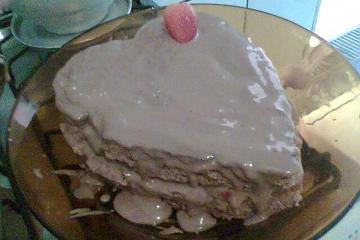 Bolo de chocolate com  morango