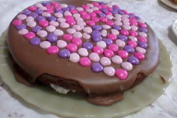 Bolo brigadeiro de chocolate