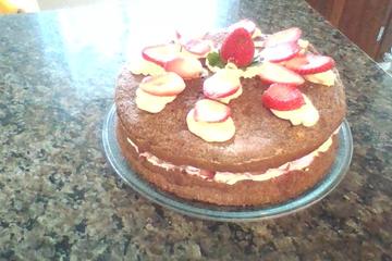 Torta de morango com nata