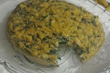 Torta de quinoa com escarola