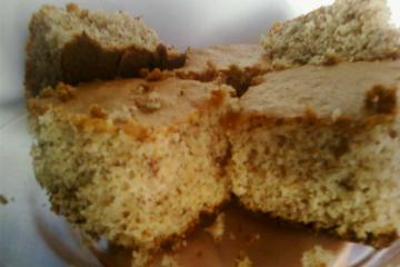 Bolo de amendoim