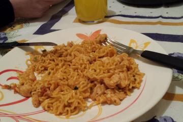 Macarrão alho e óleo com frango
