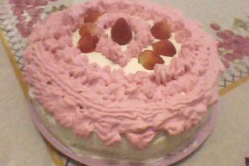Bolo de morango